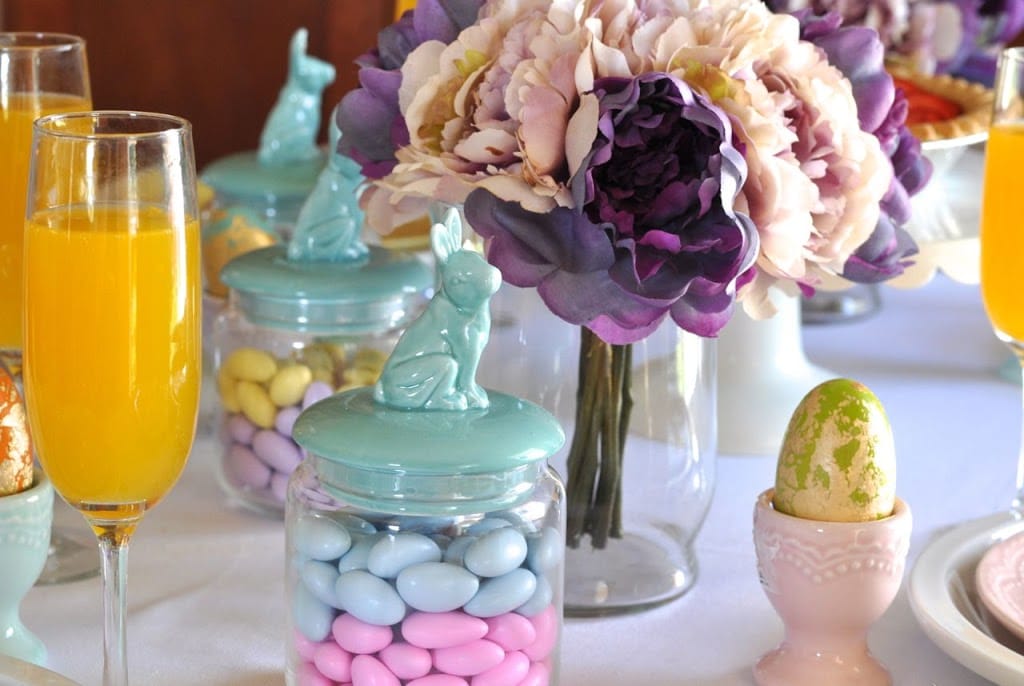 How to decorate your Easter brunch table