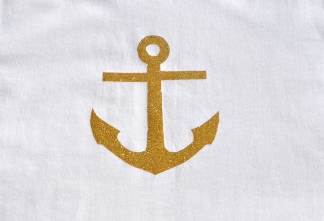 DIY Gold Anchor
