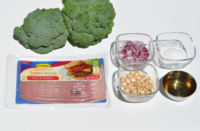 healthy broccoli salad ingredients