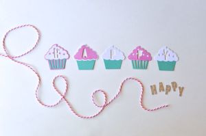 DIY Cupcake Cake Bunting