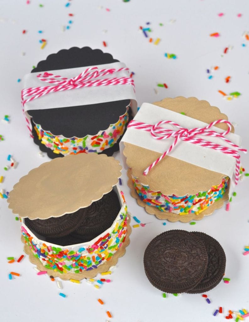 DIY ICe Cream Sandwich Box