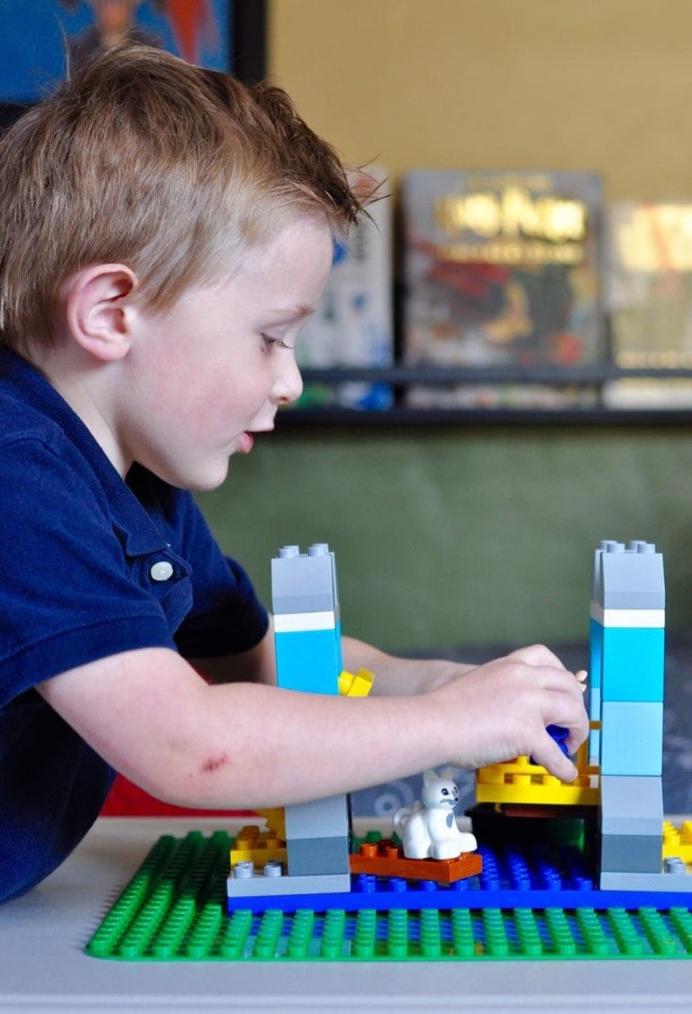 EASY 3Minute DIY LEGO Table for Kids Make Life Lovely