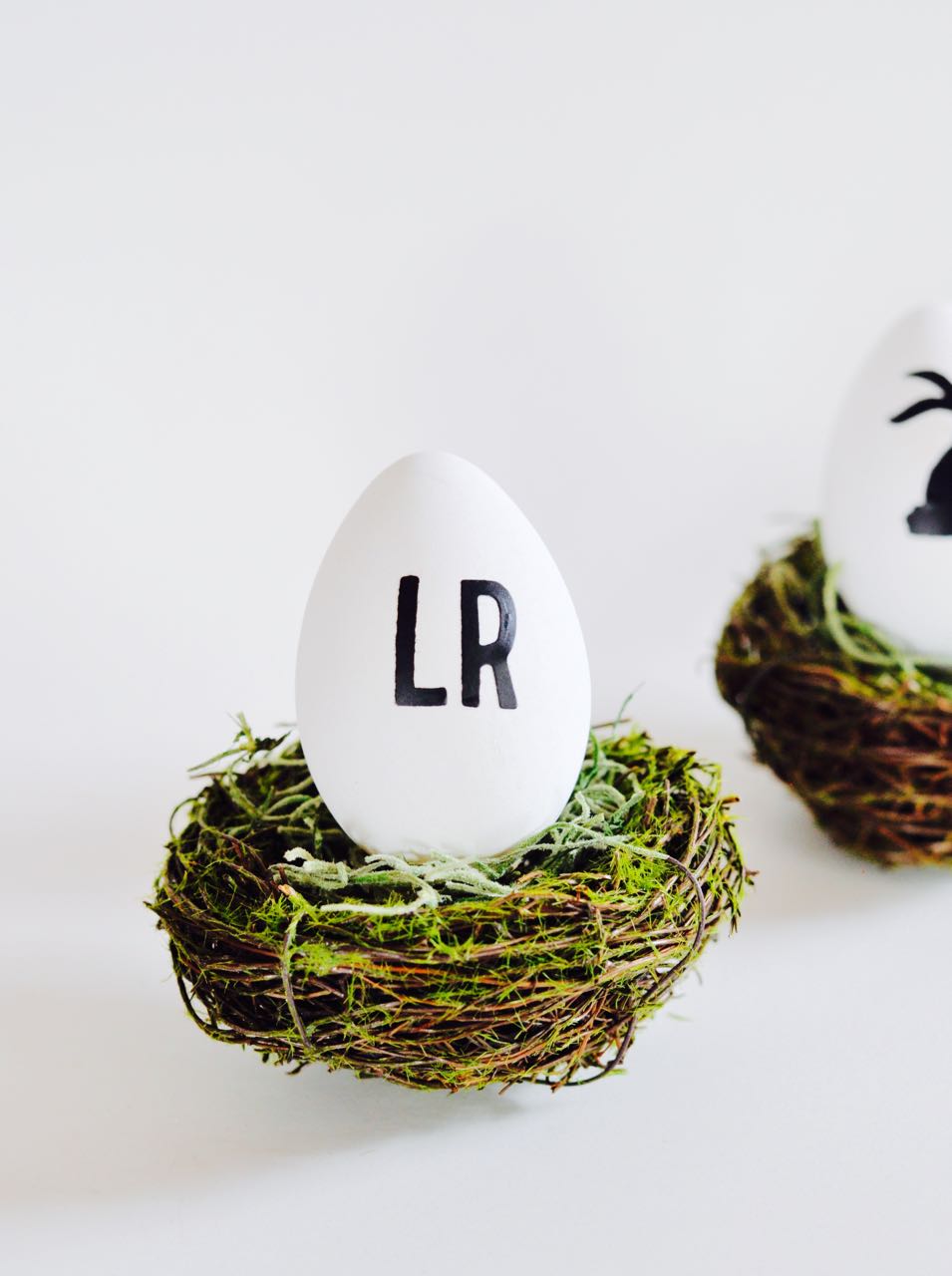 Vinyl Easter egg decorating Make Life Lovely