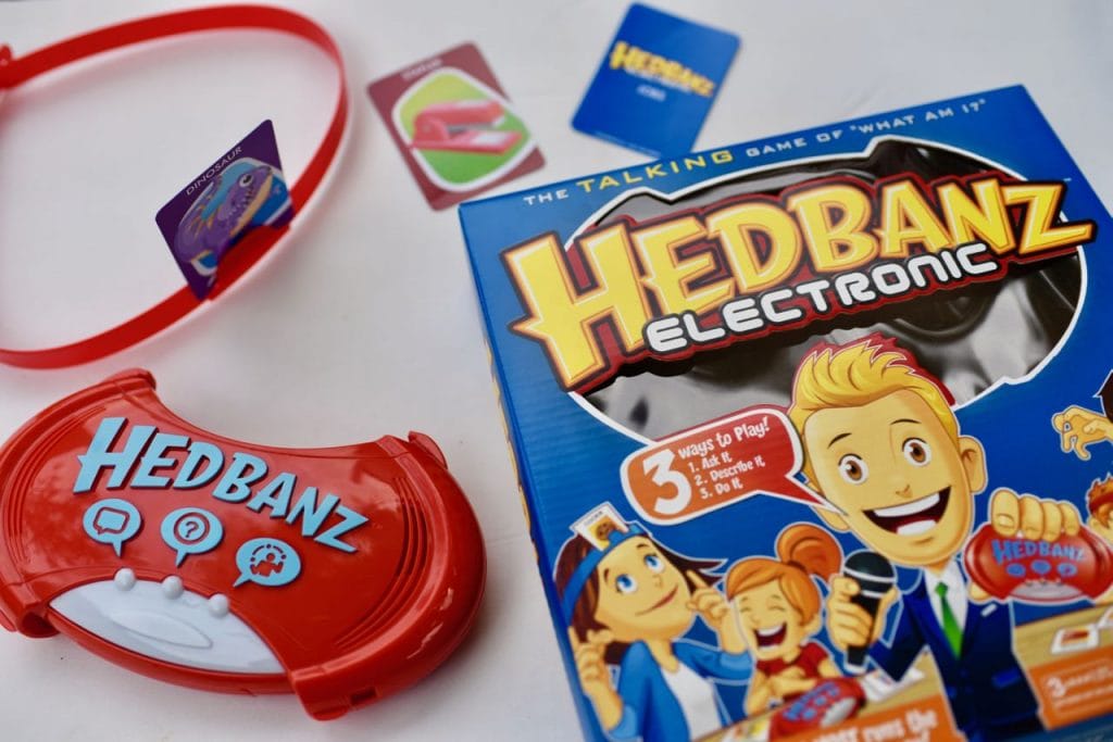 Hedbanz game in box