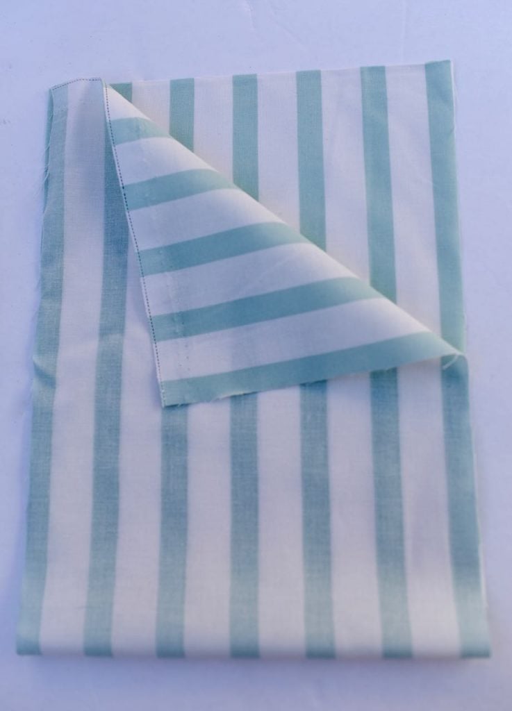 Hot to make a no sew fabric bag