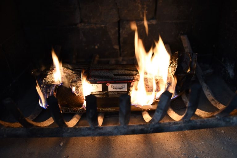 How to light a Duraflame fire log Make Life Lovely
