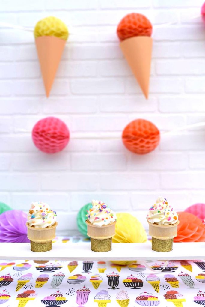 DIY ice cream cone holder from wood for an ice cream party2 Make