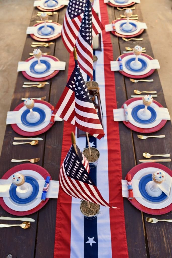 Rustic 4th of July table setting, perfect for a Fourth of July party