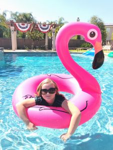 Best pool floats flamingo