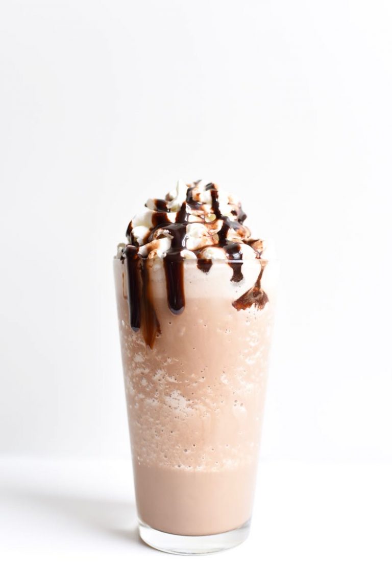 Salted caramel chocolate frappe recipe. SO easy to make in under 5 minutes with just a few