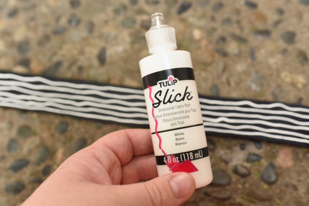 Tulip slick white fabric paint