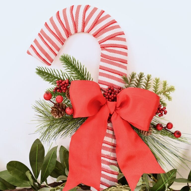 How to Make a Candy Cane Wreath (EASY + Inexpensive!}