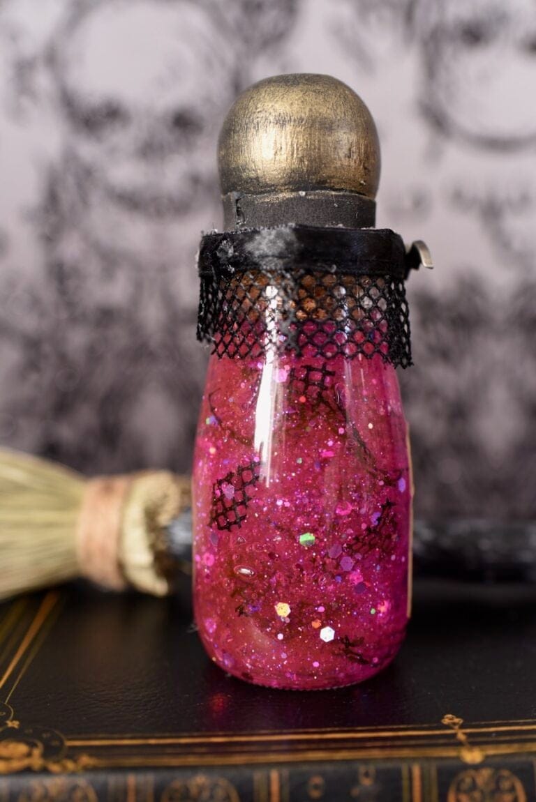 How to Make Potion Bottles + VIDEO!
