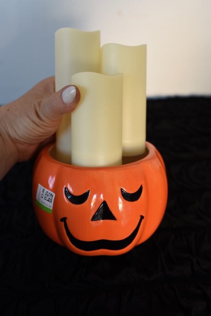 supplies to make light up pumpkin